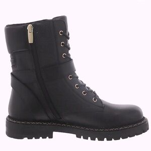 Vince Camuto Womens
Repla Black Combat Boots
Size 6